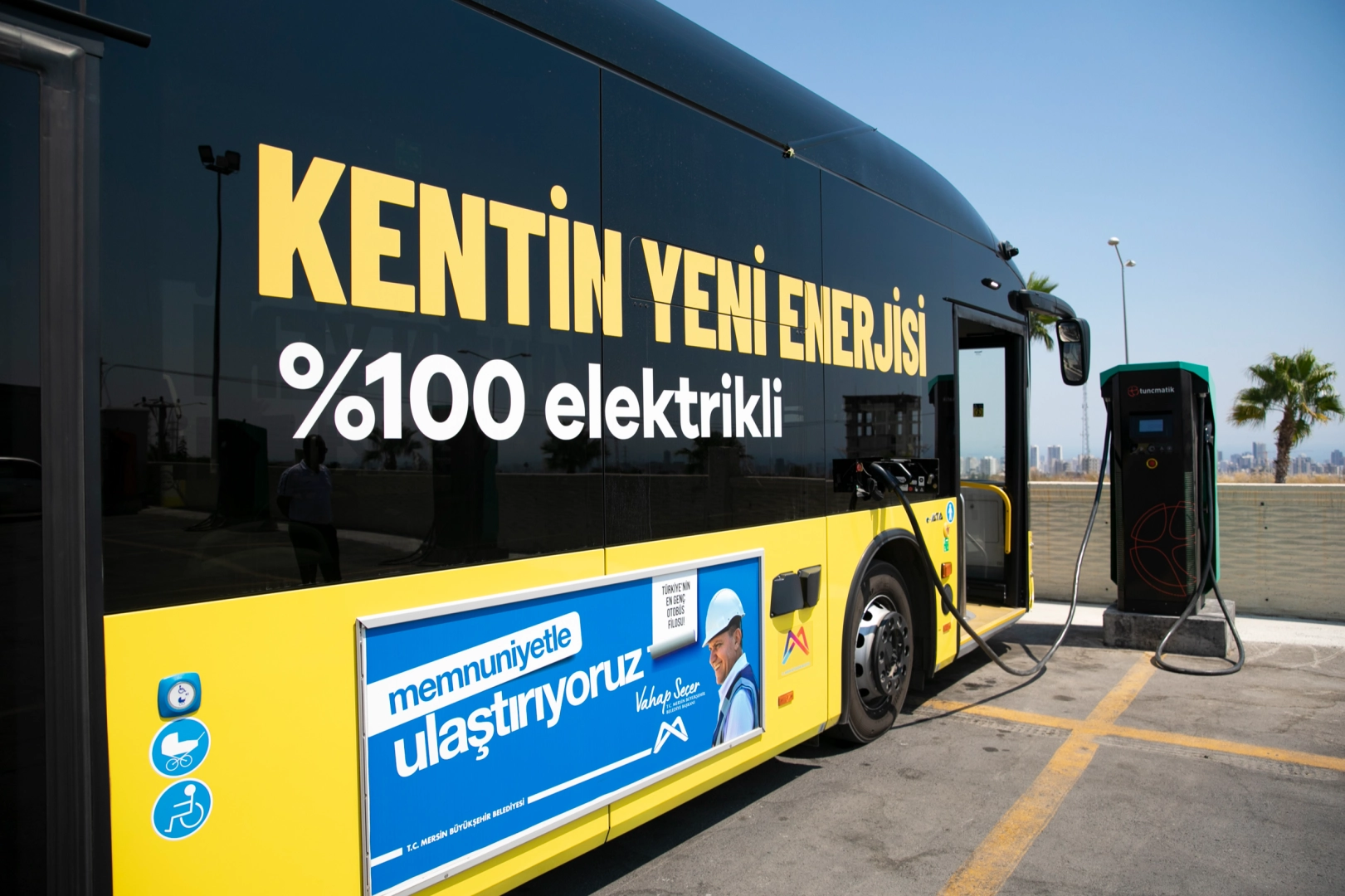 Mersin&rsquo;de elektrikli otob&uuml;slerle hem b&uuml;t&ccedil;e hem &ccedil;evre korunuyor
