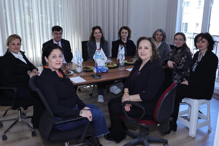 K&uuml;tahya'da Başkan Kahveci&rsquo;den KİKDER&rsquo;e ziyaret