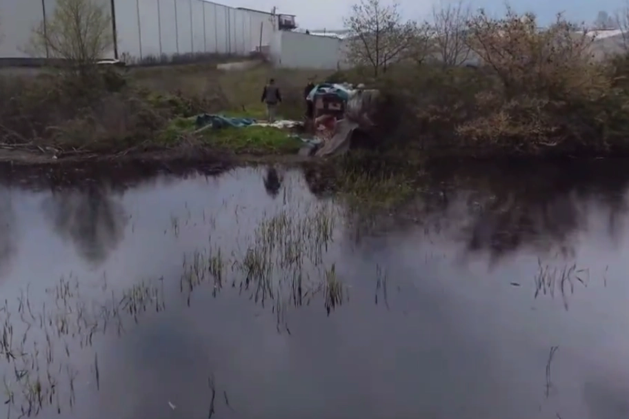 Bursa'da sulak alanlarda g&uuml;meler imha edildi