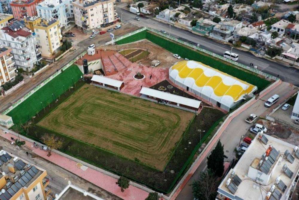 Muratpaşa Deniz Baykal Spor Kompleksi&rsquo;nde sona doğru