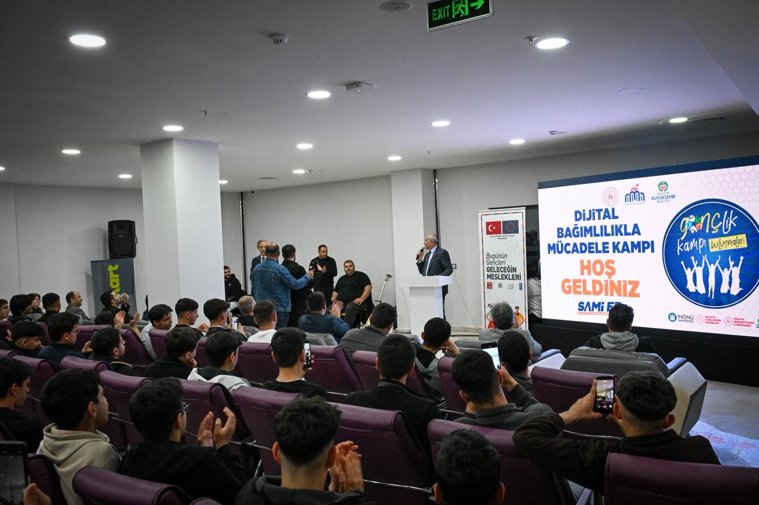 Malatya&rsquo;da dijital bağımlılıkla m&uuml;cadele kampı