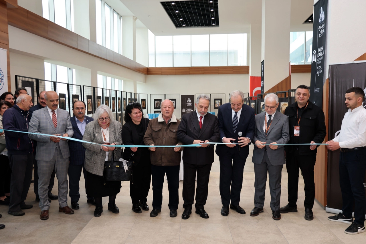 Kayseri Talas'ın kapısı hafızalarla a&ccedil;ıldı