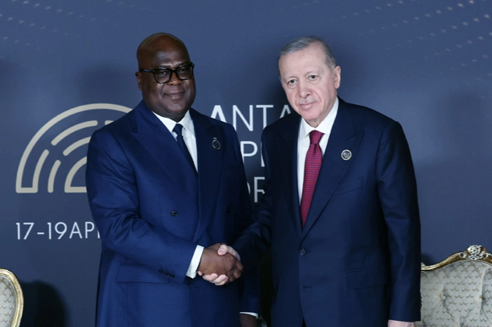 Cumhurbaşkanı Erdoğan Kongolu mevkidaşı ile telefonla g&ouml;r&uuml;şt&uuml;