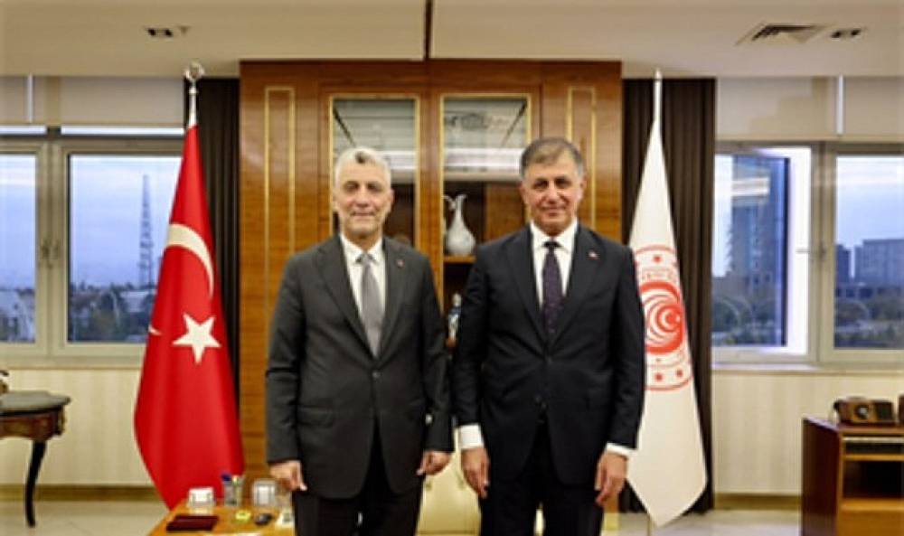 Başkan Tugay'dan Ticaret Bakanı Bolat'a ziyaret