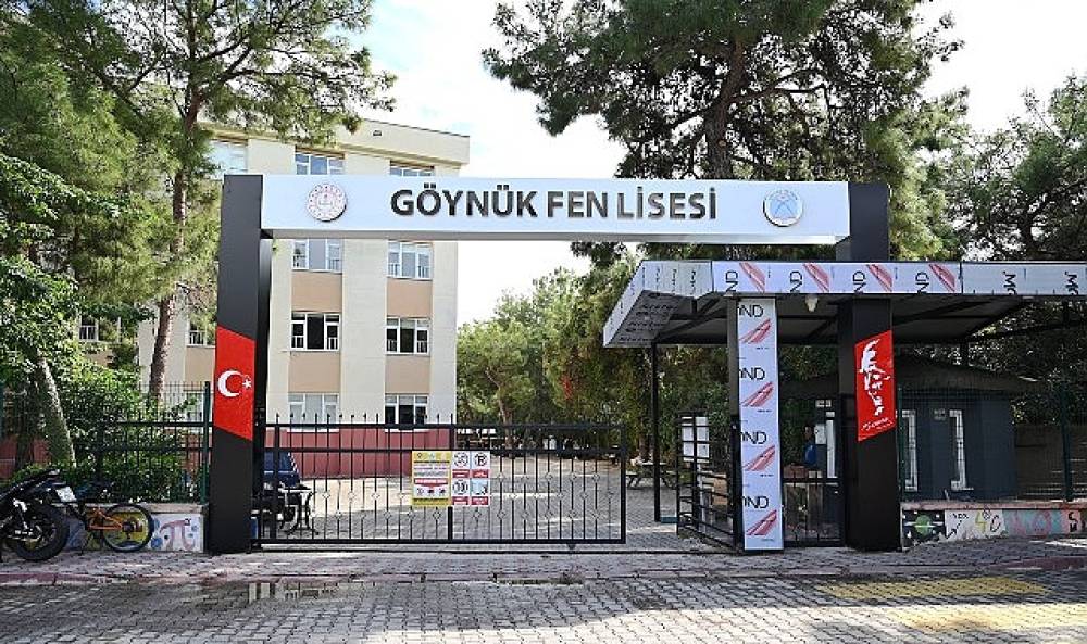Başkan Topaloğlu, G&ouml;yn&uuml;k Fen Lisesi mezunu deniz biyoloğu Yeşim Ayar ile buluştu