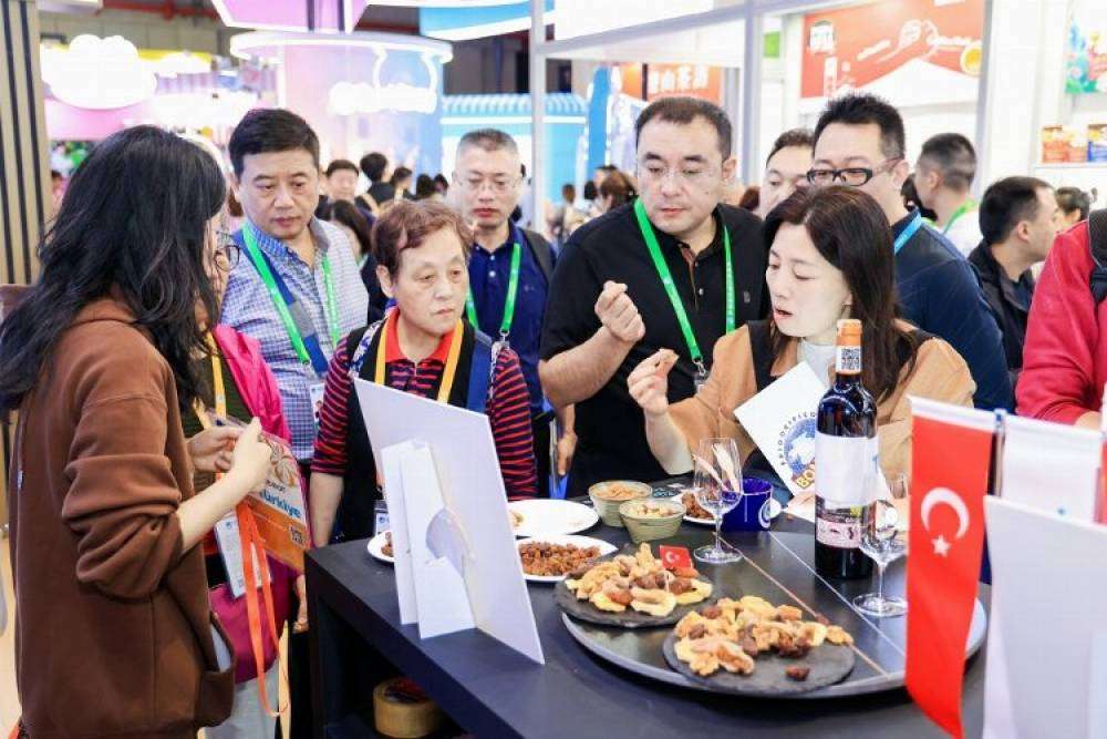 Egeli ihracat&ccedil;ılar &Ccedil;in'e yoğunlaşacak