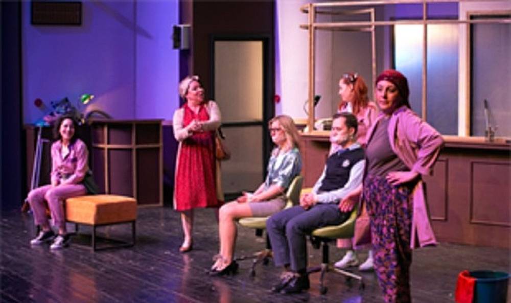 İzBBŞT, D&uuml;nya Tiyatro G&uuml;n&uuml;'n&uuml; iki sahnesinde &uuml;cretsiz oyunlarla kutladı