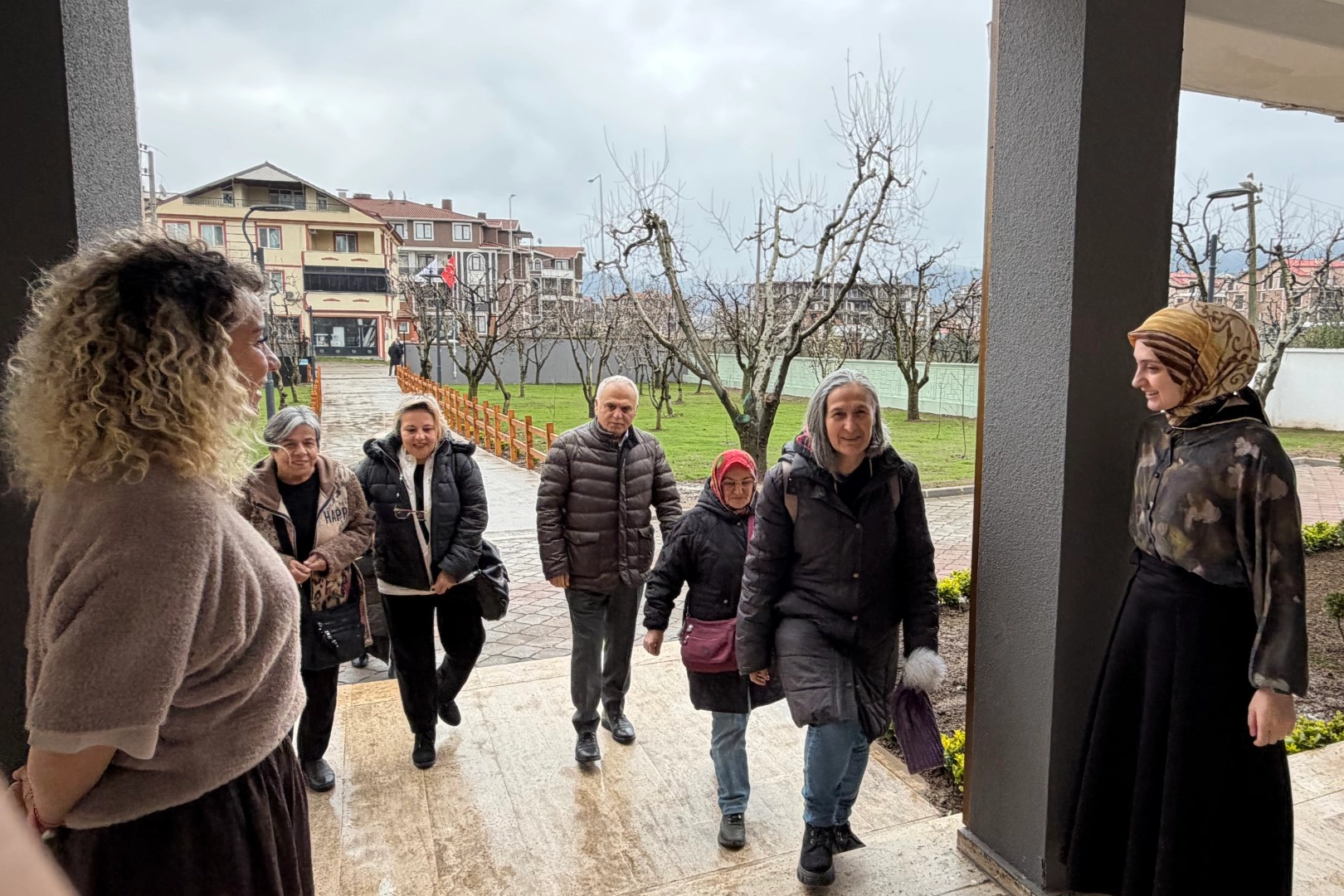 Saygınlar G&ouml;lc&uuml;k'te kapılarını araladı