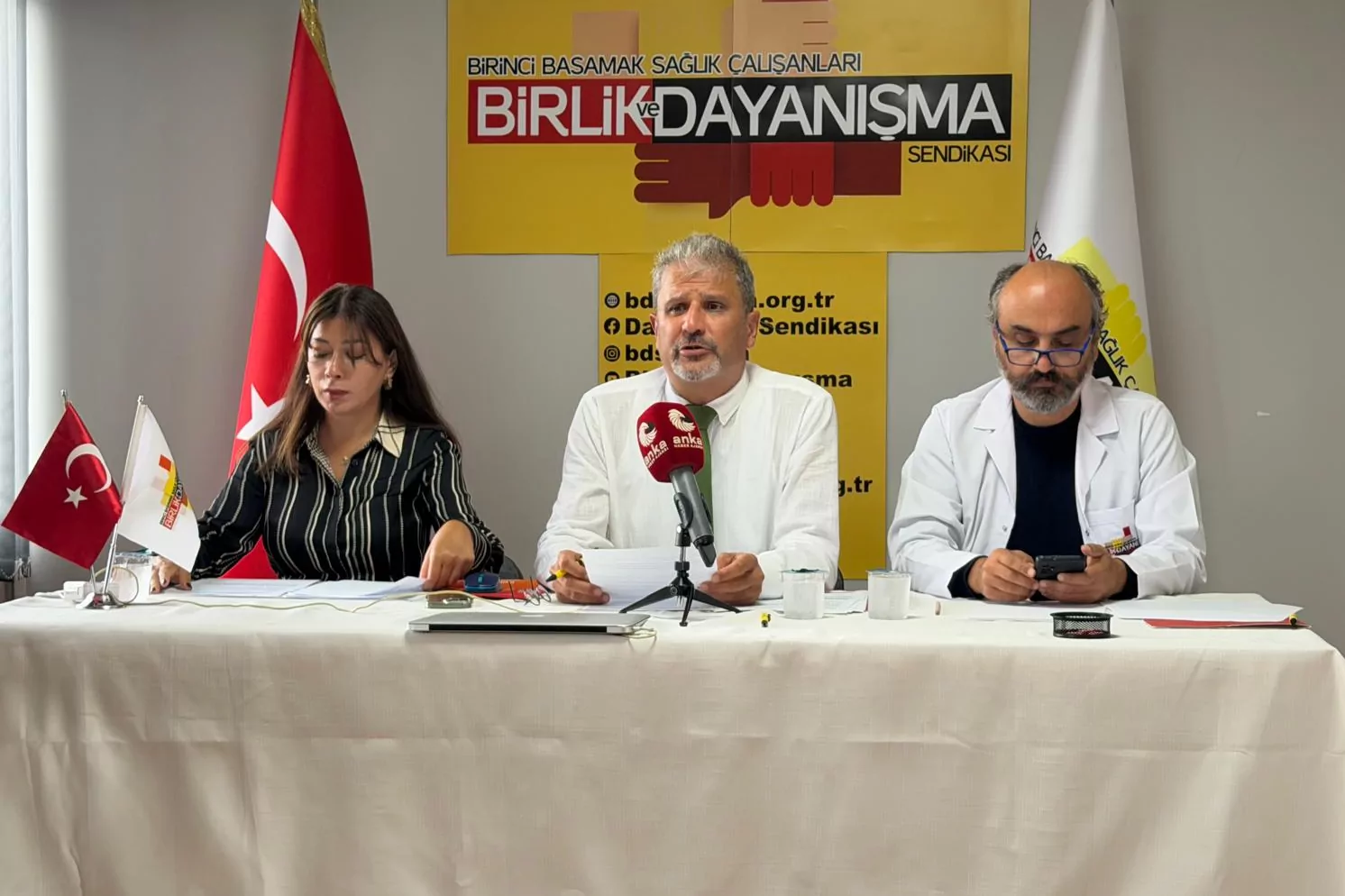 Birlik ve Dayanışma Sendikası: Bakanlık yazılımı iş y&uuml;k&uuml;n&uuml; arttırdı